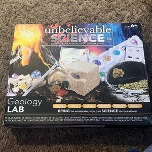 Unbelievable science geology lab